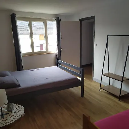 Centre De 3*